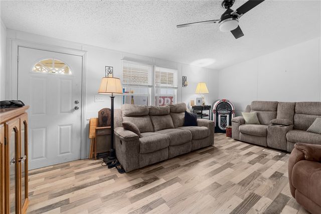 164 Peachtree Lane, Seneca, SC 29678