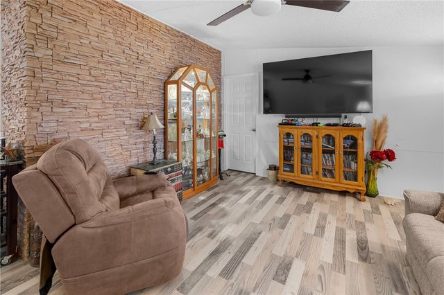 164 Peachtree Lane, Seneca, SC 29678