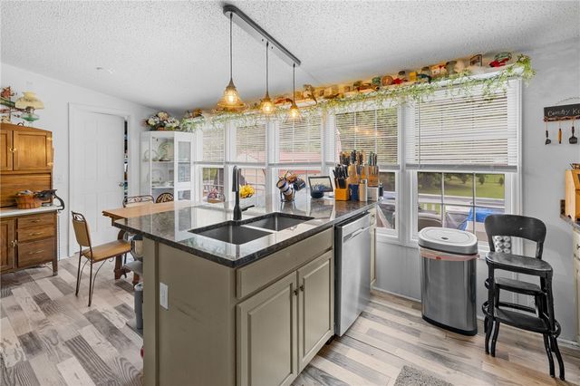 164 Peachtree Lane, Seneca, SC 29678