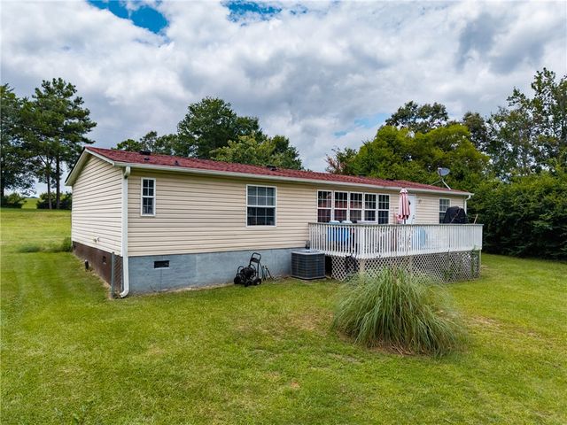 164 Peachtree Lane, Seneca, SC 29678
