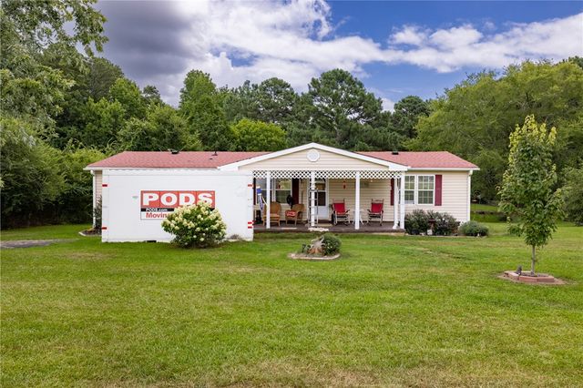 164 Peachtree Lane, Seneca, SC 29678