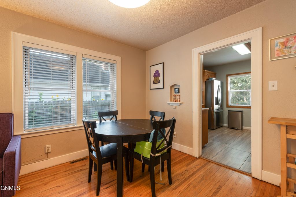 920 10th Street, Bismarck, ND 58501 photo 3