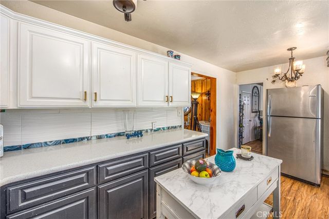 2164 Outer Hwy 2 Highway S, Wrightwood, CA 92397