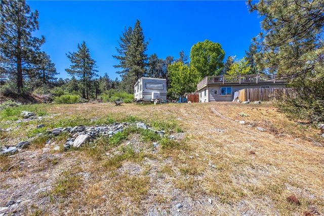 2164 Outer Hwy 2 Highway S, Wrightwood, CA 92397