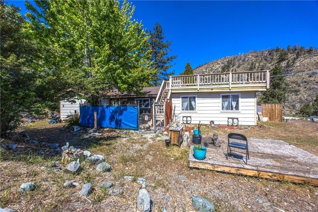 2164 Outer Hwy 2 Highway S, Wrightwood, CA 92397