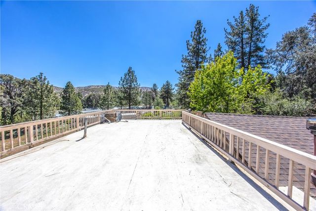 2164 Outer Hwy 2 Highway S, Wrightwood, CA 92397