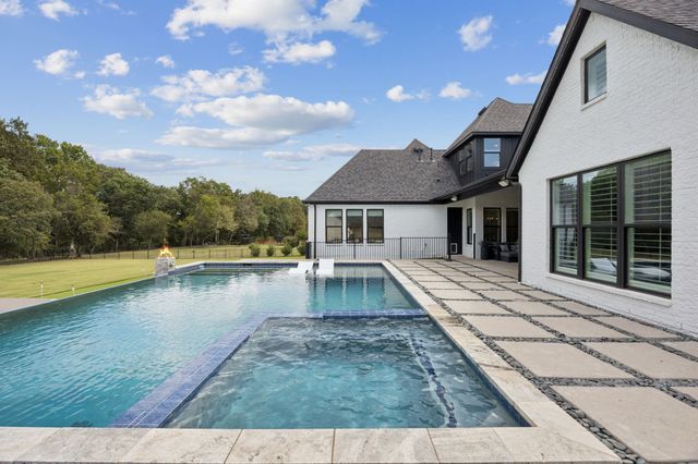 4644 Lake Breeze Drive, Mckinney, TX 75071