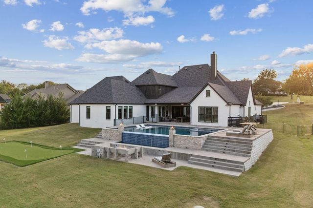 4644 Lake Breeze Drive, Mckinney, TX 75071