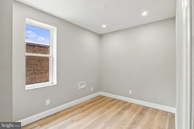 5832 N CAMAC ST, Philadelphia, PA 19141