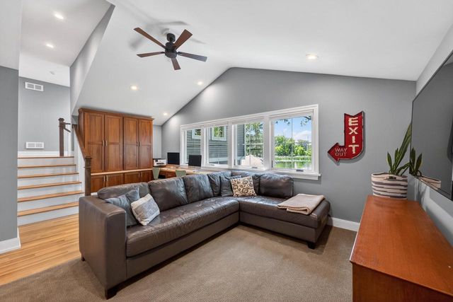 6201 Winnequah Road, Monona, WI 53716