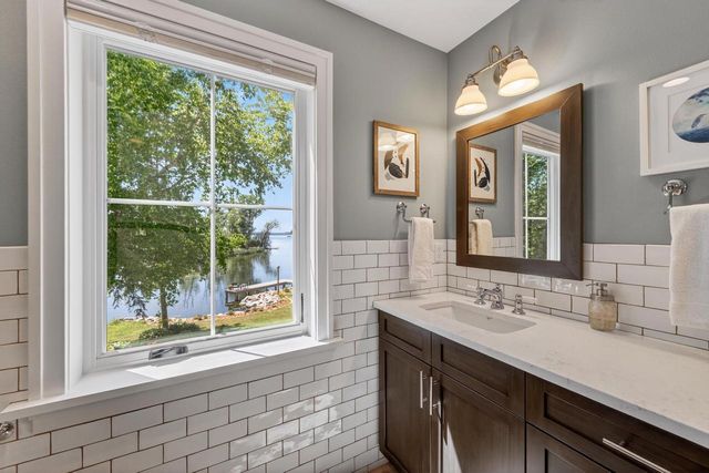 6201 Winnequah Road, Monona, WI 53716