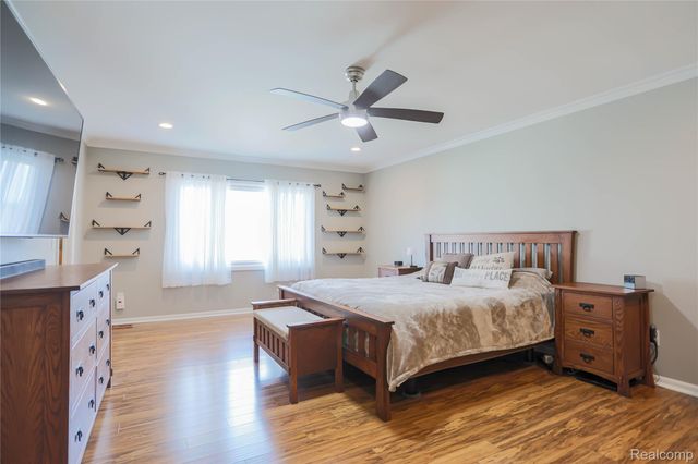 46349 Coachwood Drive, Shelby Charter Township, MI 48315