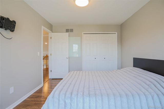 46349 Coachwood Drive, Shelby Charter Township, MI 48315