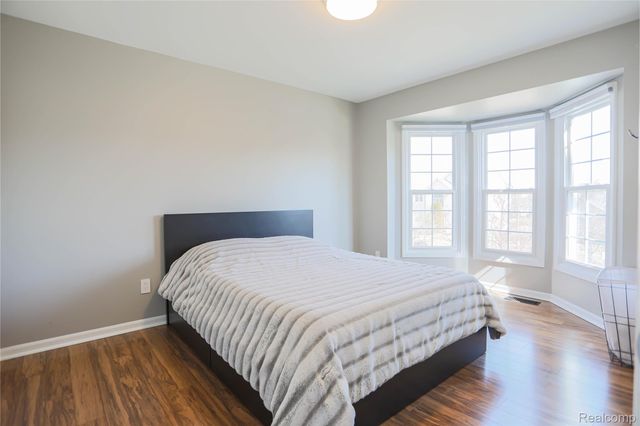 46349 Coachwood Drive, Shelby Charter Township, MI 48315