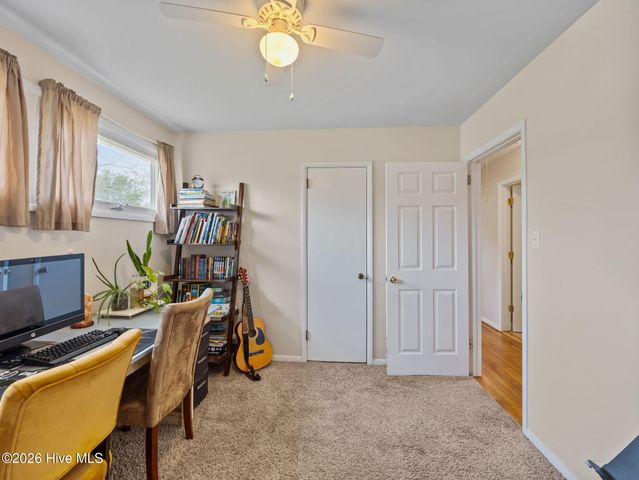 706 Vernon Drive, Jacksonville, NC 28540