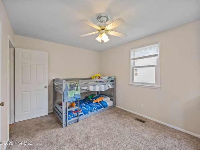 706 Vernon Drive, Jacksonville, NC 28540