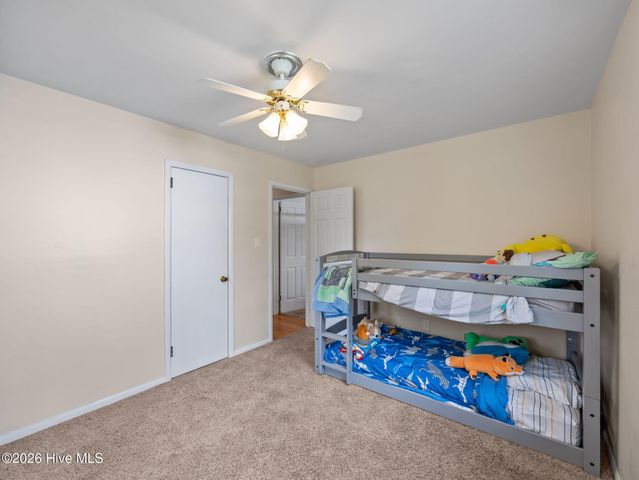 706 Vernon Drive, Jacksonville, NC 28540