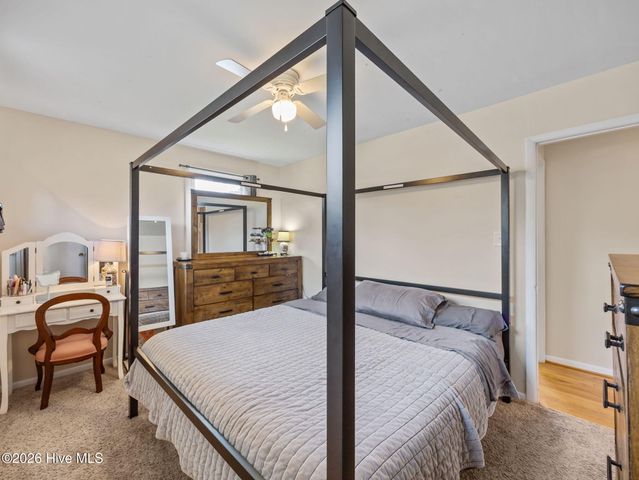 706 Vernon Drive, Jacksonville, NC 28540