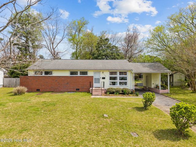 706 Vernon Drive, Jacksonville, NC 28540