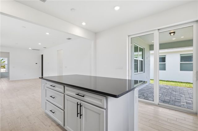 1331 HAVEN Circle, Vero Beach, FL 32960