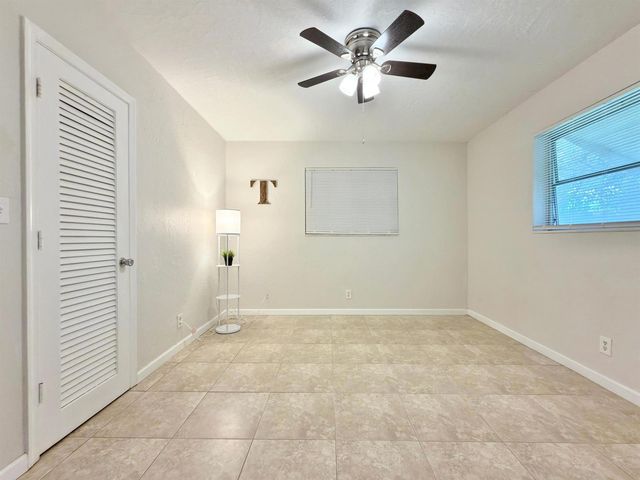 4510 NW 46th Street, Tamarac, FL 33319