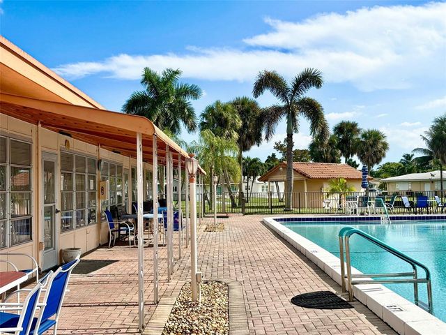 4510 NW 46th Street, Tamarac, FL 33319