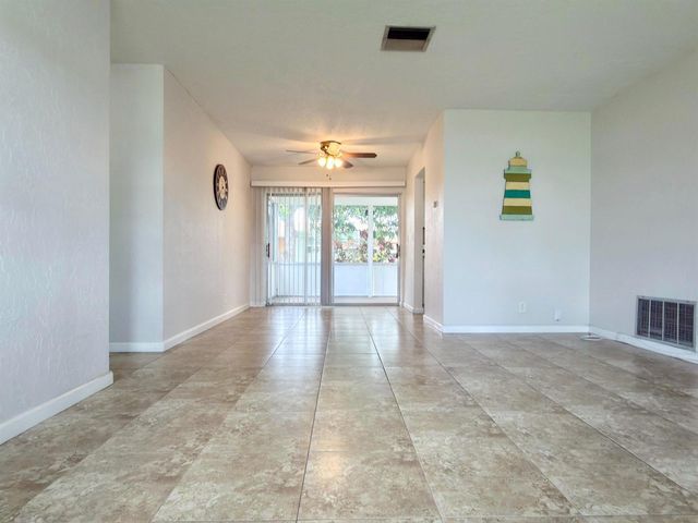 4510 NW 46th Street, Tamarac, FL 33319