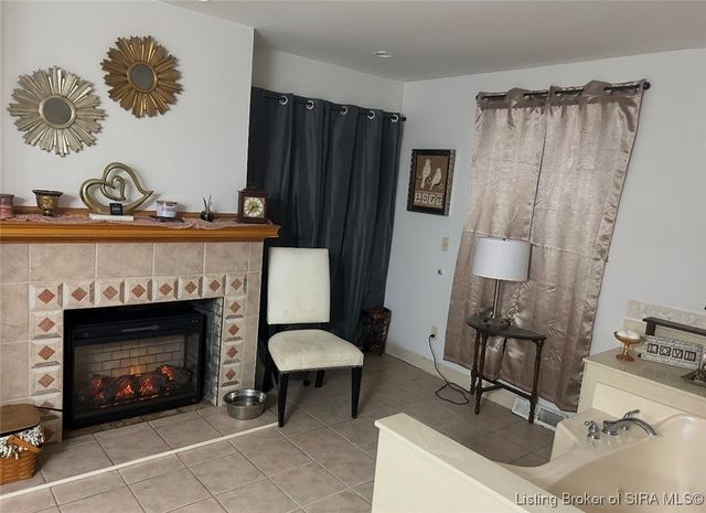 821 N Forrest Drive, Sellersburg, IN 47172