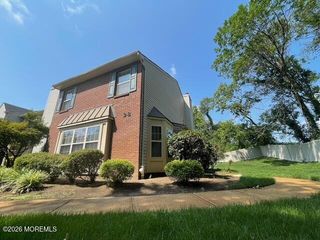 2 Whistler Drive 8, Freehold, NJ 07728