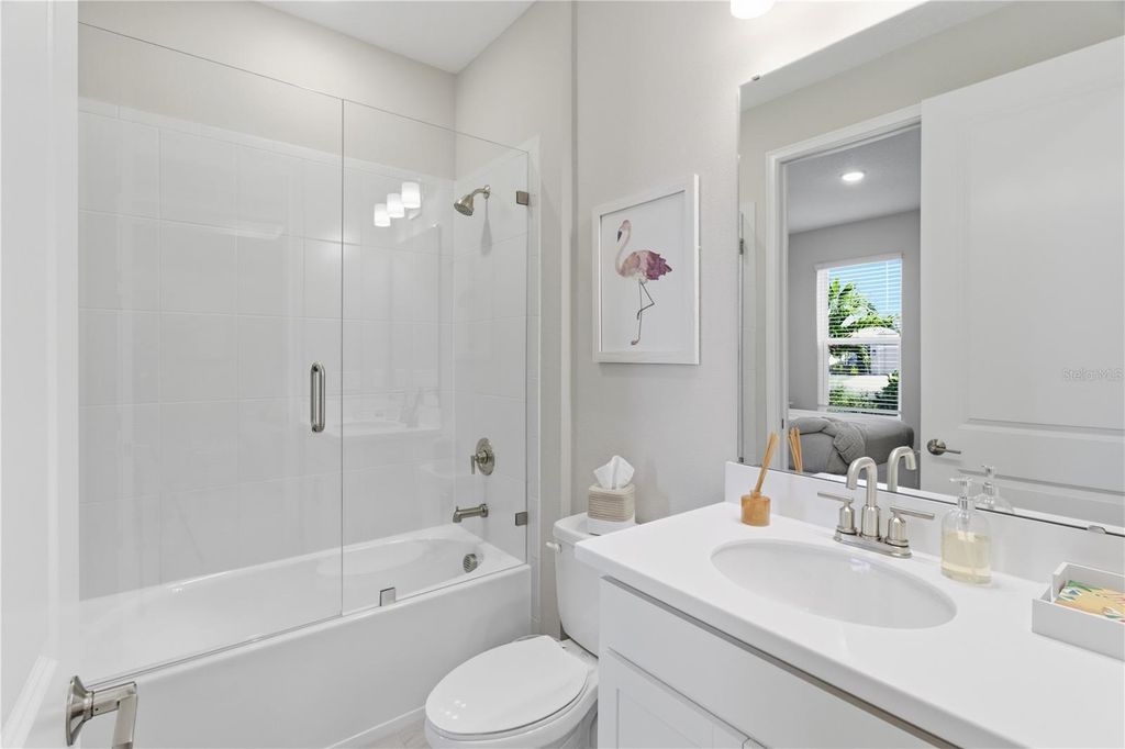 Image 24 of property listing at 16255 SAN DONATO PLACE, Bradenton, FL 34211