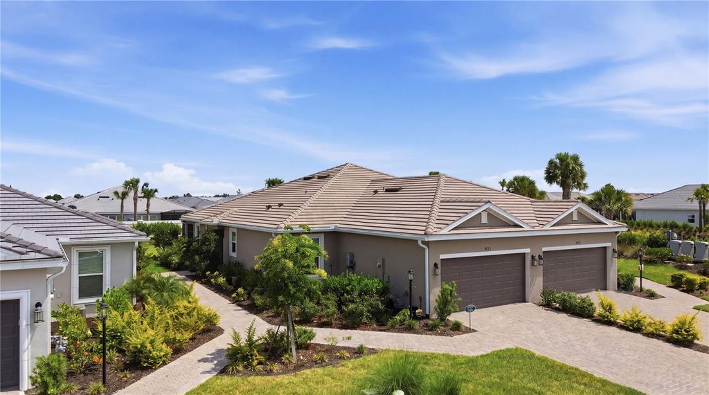 Image 39 of property listing at 16255 SAN DONATO PLACE, Bradenton, FL 34211