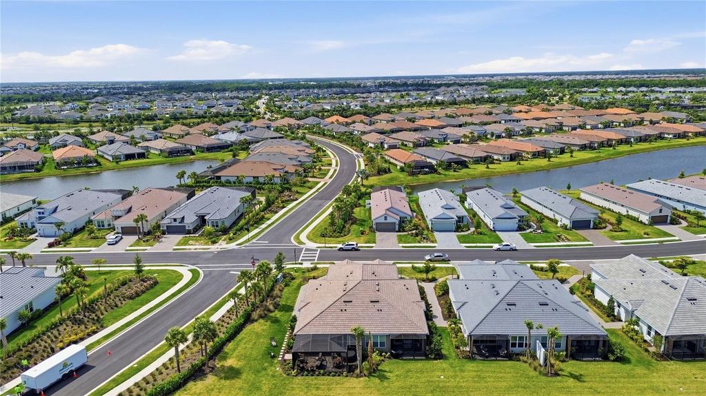 Image 40 of property listing at 16255 SAN DONATO PLACE, Bradenton, FL 34211