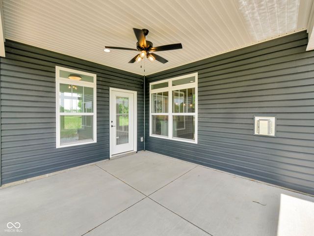 820 Hackberry Court, Frankfort, IN 46041