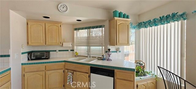 6144 Carodean, Twentynine Palms, CA 92277