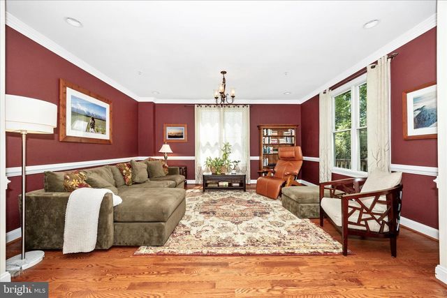 10502 PARKWOOD DR, Kensington, MD 20895