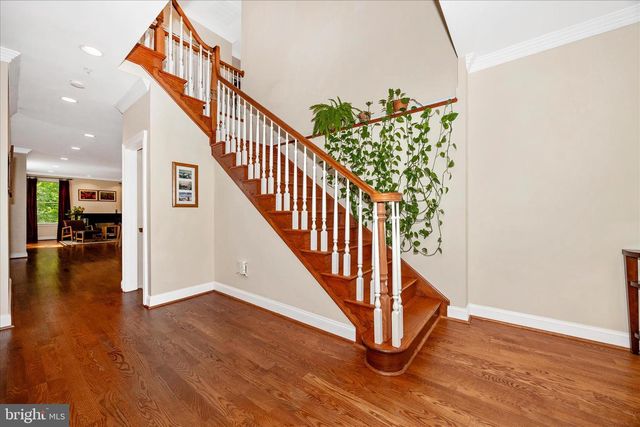 10502 PARKWOOD DR, Kensington, MD 20895