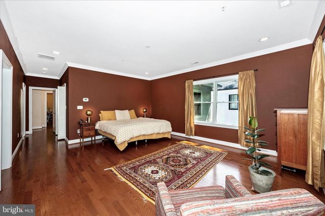 10502 PARKWOOD DR, Kensington, MD 20895