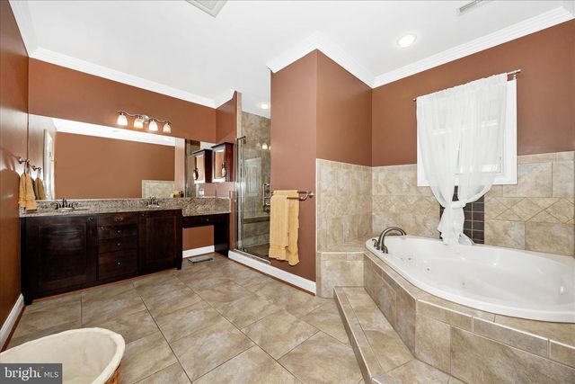 10502 PARKWOOD DR, Kensington, MD 20895