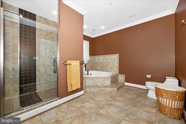 10502 PARKWOOD DR, Kensington, MD 20895