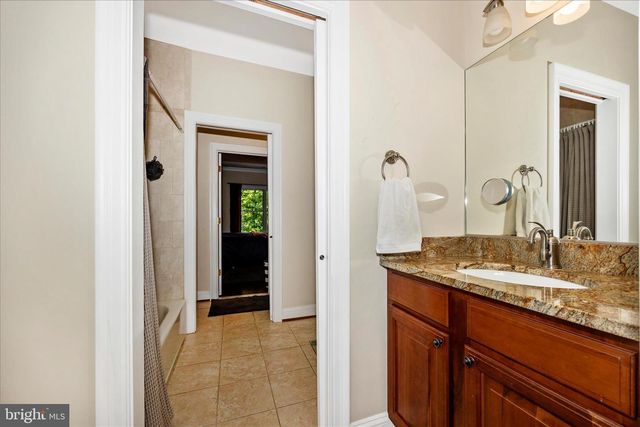 10502 PARKWOOD DR, Kensington, MD 20895
