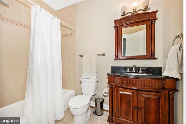 10502 PARKWOOD DR, Kensington, MD 20895