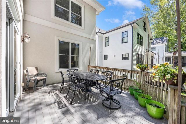 10502 PARKWOOD DR, Kensington, MD 20895