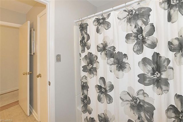 7330 Lalanda Drive, Lewisville, NC 27023