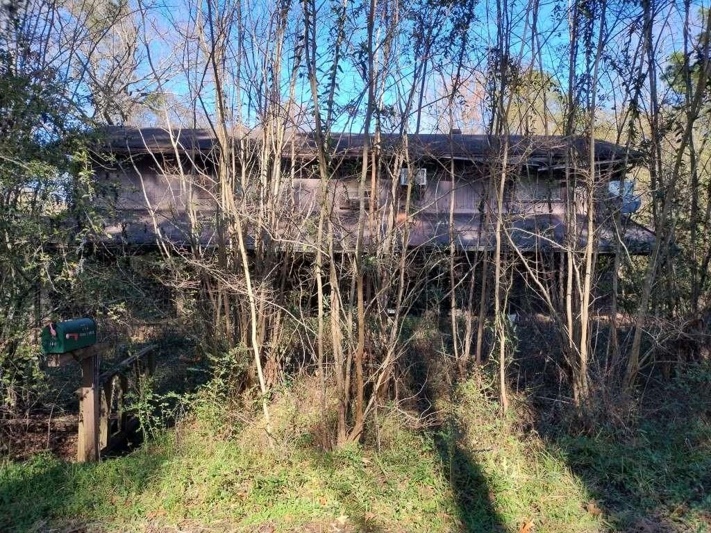 140 Byron Ii Drive, Milam, TX 75959