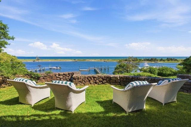 63 Main Street, Barnstable, MA 02655