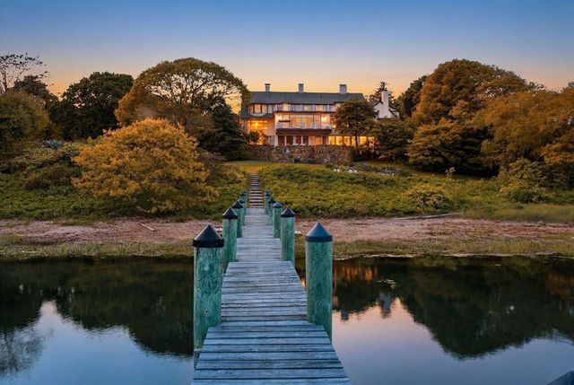 63 Main Street, Barnstable, MA 02655