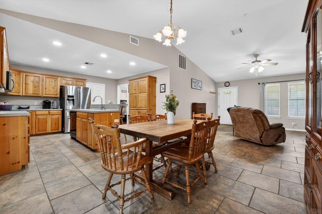 629 Birch LN, Cottonwood Shores, TX 78657