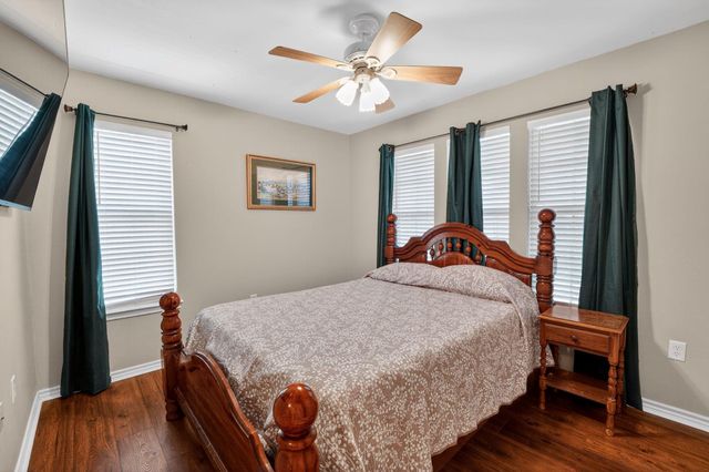 629 Birch LN, Cottonwood Shores, TX 78657