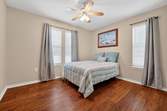 629 Birch LN, Cottonwood Shores, TX 78657