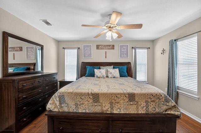 629 Birch LN, Cottonwood Shores, TX 78657
